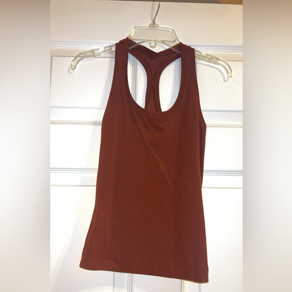 LULULEMON COOL RACERBACK SHORT TANKTOP